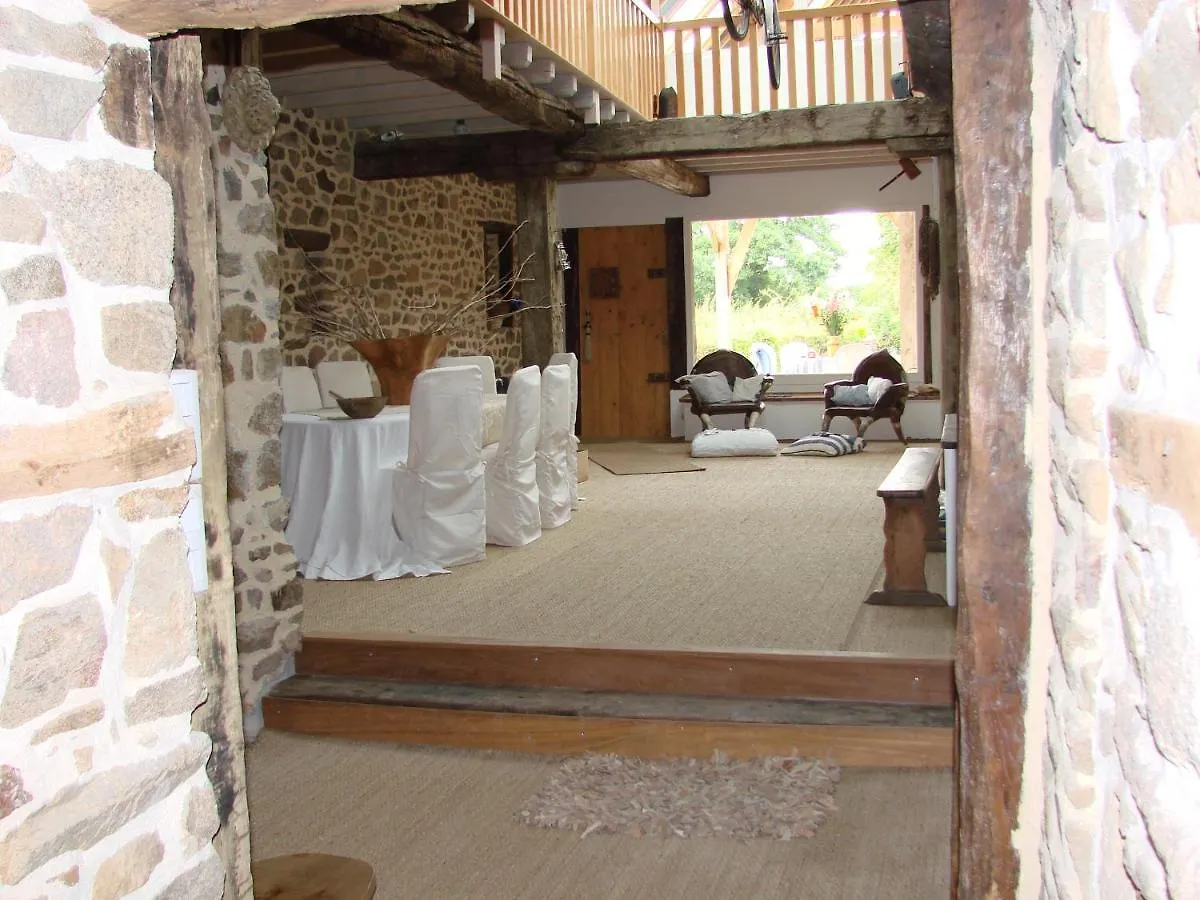 Chambre Jean'S Chez L'Habitant A Lamballe 0*,